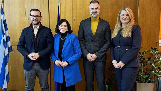 Συνάντηση προέδρου του ΕΟΦ με την Ένωση Ασθενών Ελλάδας