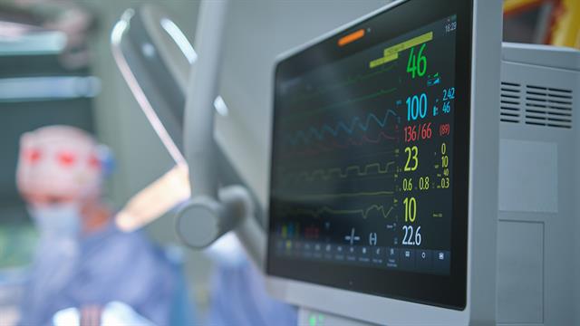 Για την Άννα που έκανε ΚΑΡΠΑ στον πατέρα της επί 30 λεπτά