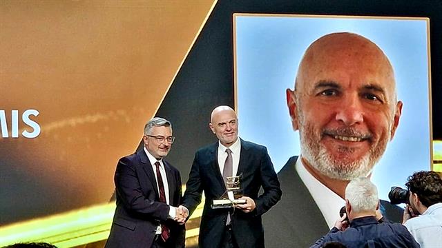 Σημαντική διάκριση για τον CFO της Lavipharm, Βασίλη Μπαλούμη