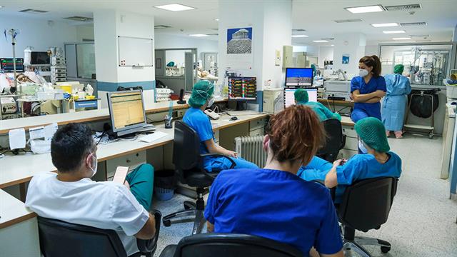 Γεωργιάδης: Μεγάλη πίεση στις εφημερίες λόγω γρίπης - Δεύτερο κύμα τον Φεβρουάριο