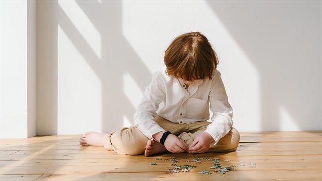 Πρόληψη και παρέμβαση για άτομα στο φάσμα του αυτισμού και τις οικογένειές τους