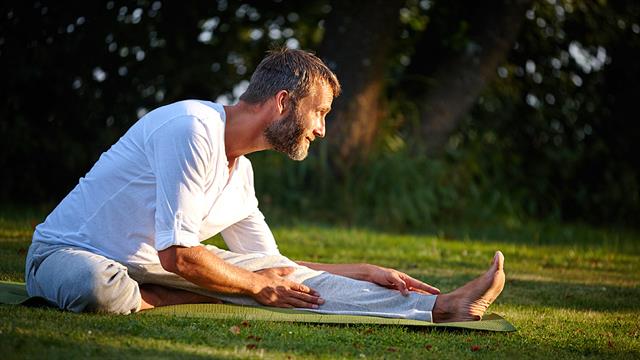 Από τη γιόγκα στη θετική ψυχολογία: Οι δρόμοι που οδηγούν σε καλύτερη ψυχική υγεία