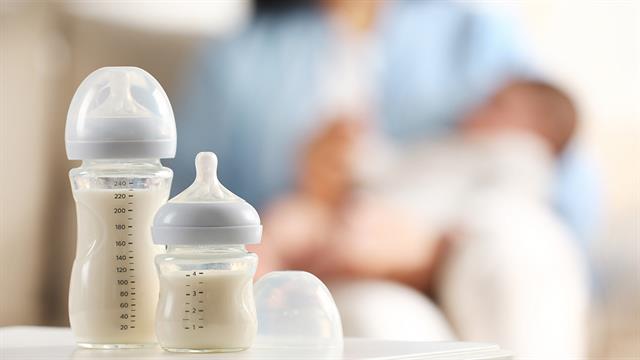 Γαλλία: Έρευνα μετά τον θάνατο δύο βρεφών πιθανά από βρεφικό γάλα