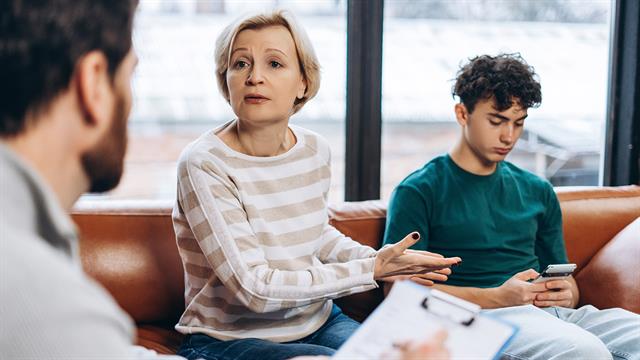 Έρευνα 2025: Η ψυχική υγεία των φοιτητών σε κρίση - Οι γυναίκες πλήττονται περισσότερο