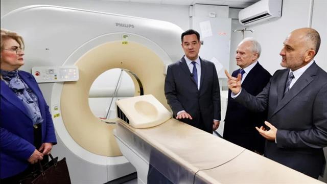 Επίσκεψη Γεωργιάδη στα νοσοκομεία Άργους και Ναυπλίου