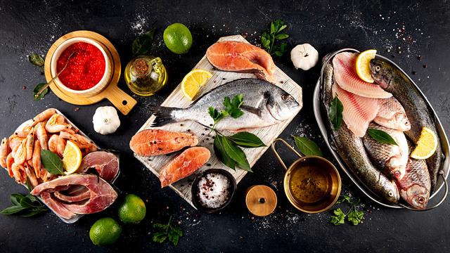 Ποια ψάρια έχουν τα μεγαλύτερα οφέλη για την καρδιά και τον εγκέφαλο