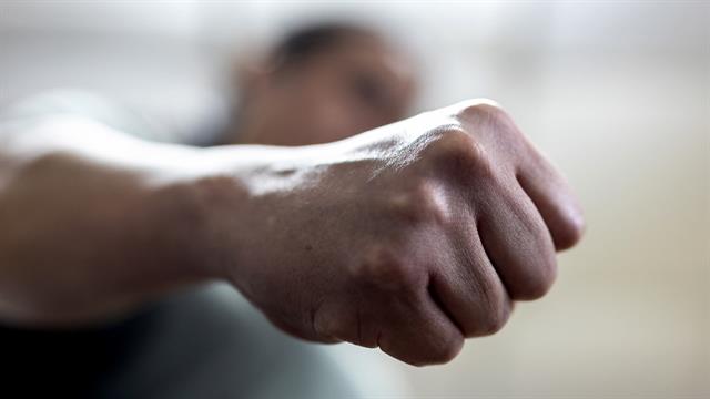 Με βίαιες επιθέσεις συνδέεται η ρύπανση από καπνό πυρκαγιών [μελέτη]