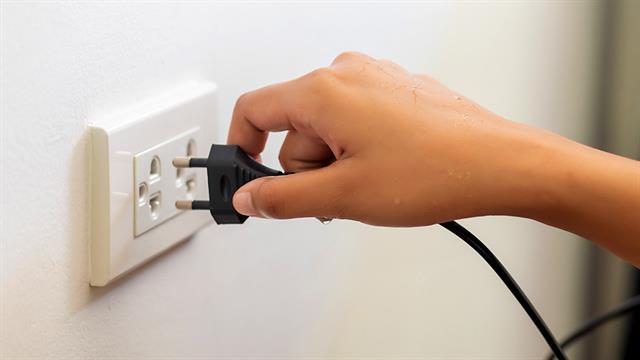 Πρώτες βοήθειες στην περίπτωση ηλεκτροπληξίας