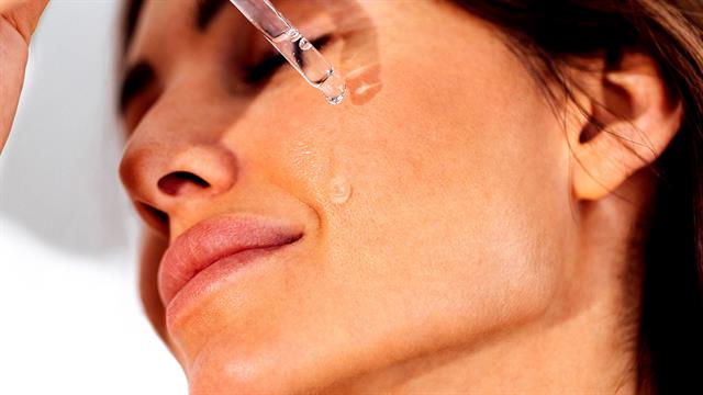 Αντιοξειδωτικά προσώπου: Η ασπίδα πολυτελείας που χρειάζεται το δέρμα σας