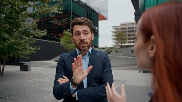 Πόσο μας γερνούν οι δύσκολοι άνθρωποι