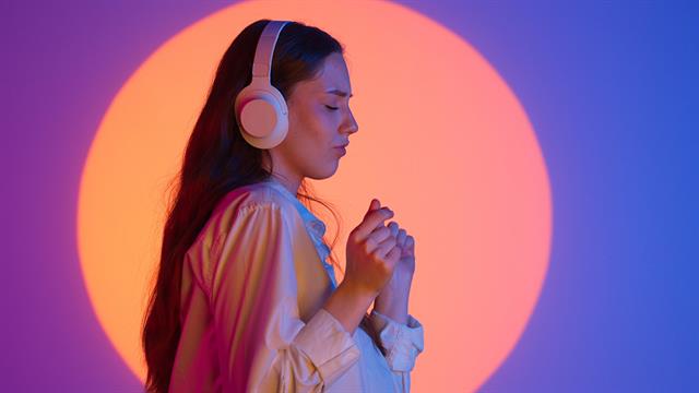 Ακρόαση μουσικής για 24 λεπτά μειώνει το άγχος [μελέτη]