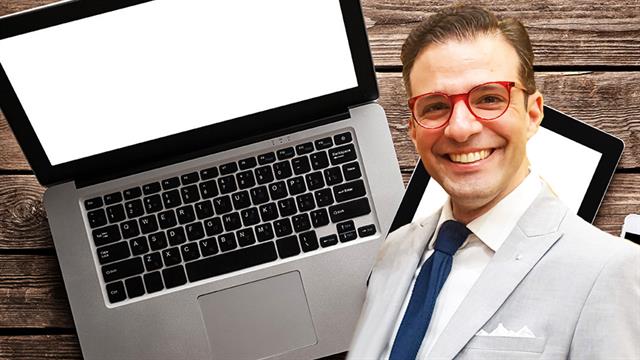 Παιδιά και social media: Μήπως βολεύει τους γονείς το παρκάρισμα στις μπλέ οθόνες;