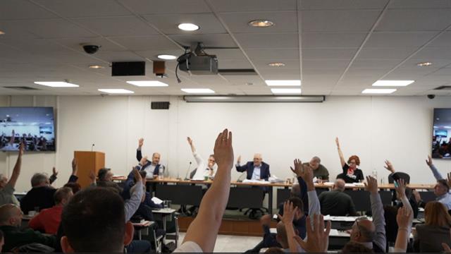 Ψήφισμα γενικής συνέλευσης ΠΦΣ: Ανεξέλεγκτη δράση επενδυτικών κεφαλαίων στο φαρμακείο