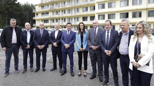 Επίσκεψη Γεωργιάδη στο Κέντρο Υγείας Μεγαλόπολης και στο Γενικό Νοσοκομείο Τρίπολης