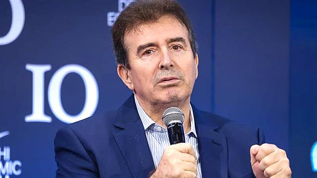 Χρυσοχοΐδης: Έρχεται νομοθεσία για τα ηλεκτρικά πατίνια