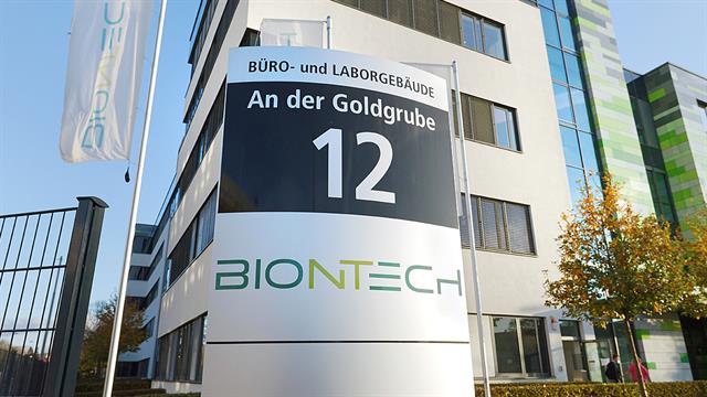 Τέλος εποχής CoViD για τη BioNTech: Κλείσιμο εργοστασίων, στροφή στην Ογκολογία
