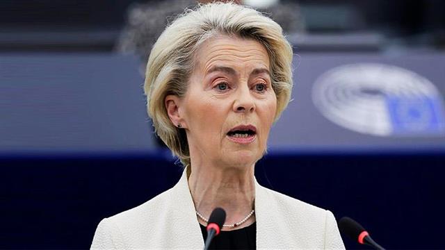 Φον ντερ Λάιεν: Στο τραπέζι η αύξηση του ορίου ηλικίας για τα social media