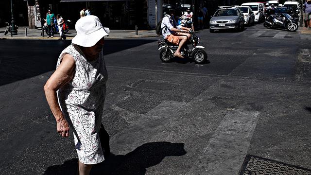 ΕΚΠΑ: Συμβουλές για καρδιοπαθείς και ευπαθείς ομάδες στον καύσωνα