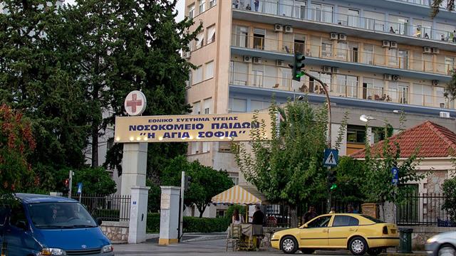 1.000 παιδιά ετησίως σε νοσοκομεία με δηλητηρίαση από αλκοόλ - 1 θάνατος