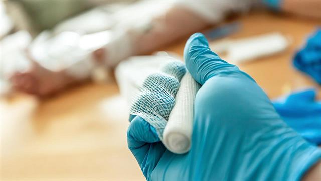 Εκκληση για άμεση παρέμβαση: Οι ασθενείς με πομφολυγώδη επιδερμόλυση χρειάζονται τώρα τα επιθέματά τους