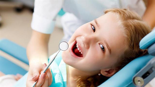 Επιστρέφει το Dentist Pass: Δωρεάν οδοντιατρικοί έλεγχοι για 300.000 παιδιά