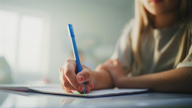 ΔΕΠΥ ή απλώς δυσκολεύεται να προσαρμοστεί ξανά στη σχολική ρουτίνα;