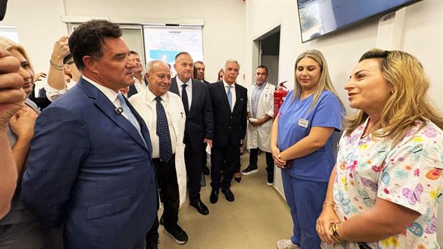 Εγκαίνιας νέας Καρδιολογικής Κλινικής στο Βουβάλειο από τον υπουργό Υγείας