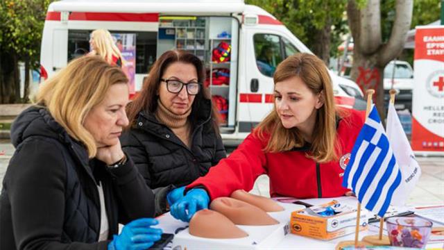 O Ε.Ε.Σ υλοποιεί δράσεις ενημέρωσης και πρόληψης για τον καρκίνο του μαστού σε Πειραιά, Νέα Μάκρη, Καλλιθέα και Σύνταγμα