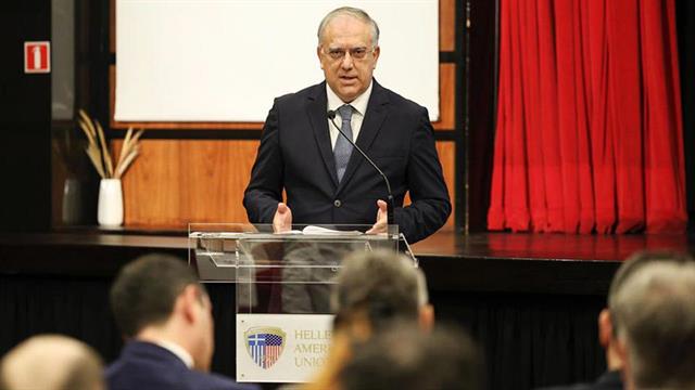 Θεοδωρικάκος: Στήριξη στη φαρμακοβιομηχανία με τον αναπτυξιακό νόμο