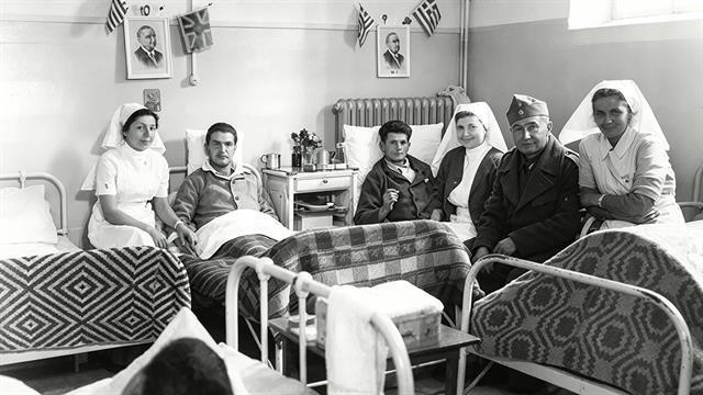 Ερυθροσταυρίτισσες ηρωίδες νοσηλεύτριες του Β’ Παγκοσμίου Πολέμου