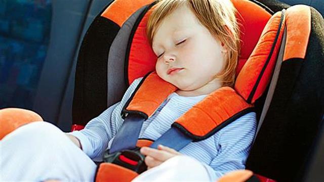 Όσα πρέπει να γνωρίζετε για τα παιδικά καθίσματα