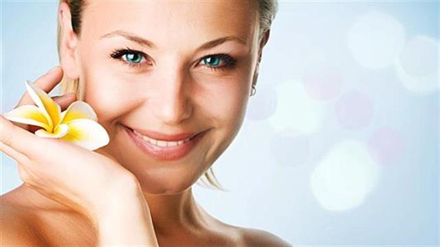 Διατροφικά tips για δέρμα που ακτινοβολεί