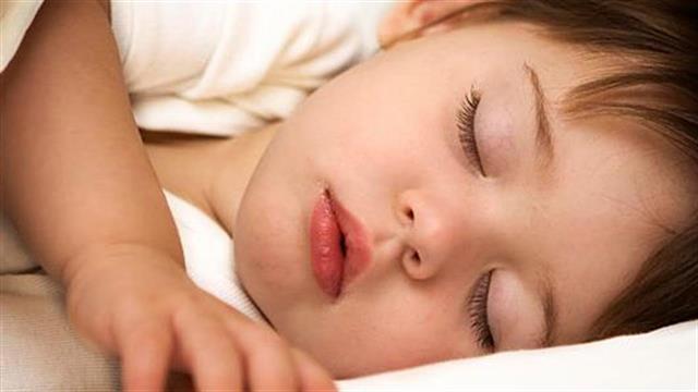 Ο σύντομος ύπνος βοηθά τη μάθηση στα μικρά παιδιά