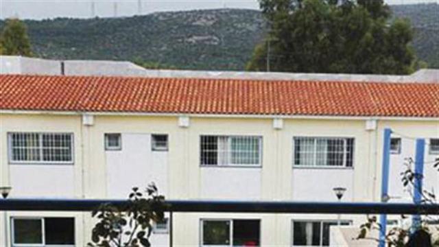 Έρευνα για τις σχέσεις ψυχιάτρου με τη Χρυσή Αυγή στο Δαφνί