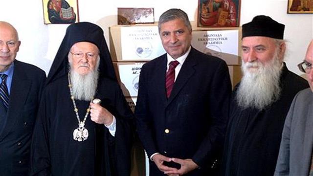 ΙΣΑ:Παράδοση φαρμάκων στο Άγιο Όρος