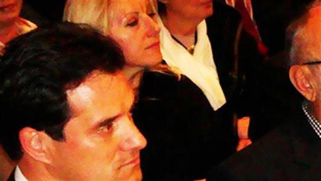 Σκληρή επίθεση Κουρουμπλή σε Γεωργιάδη για τις τιμές των φαρμάκων