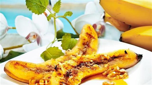 Ψητή μπανάνα σε ροδέλες πορτοκαλιού