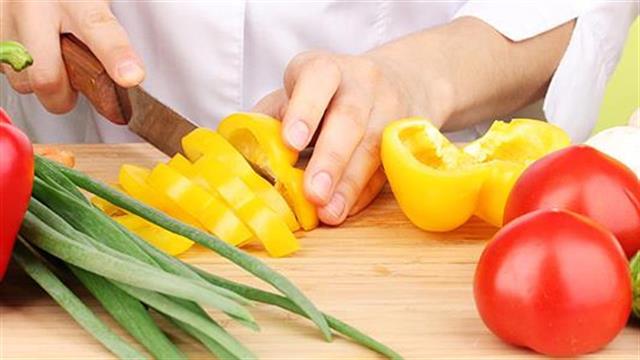 Πώς να μαγειρεύετε εύκολα αν πάσχετε από ρευματοειδή αρθρίτιδα