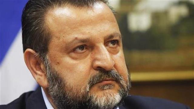 Δικαίωμα σε περισσότερους να εκδώσουν βιβλιάριο απορίας για περίθαλψη