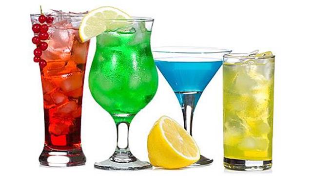 Αλκοόλ: Επιταχύνει τη νοητική εξασθένηση στους άντρες