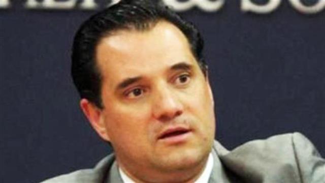 Γεωργιάδης κατά γιατρών του ΕΟΠΥΥ, με καταγγελίες για τις αμοιβές