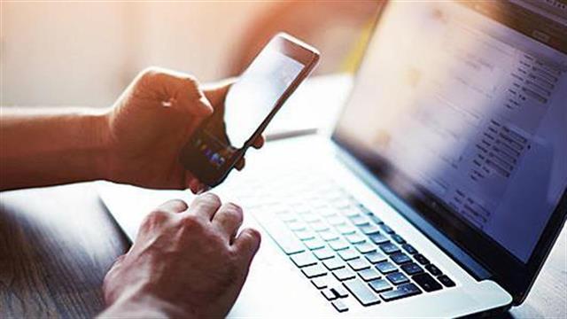 Τα κινητά τηλέφωνα αιτία αλλεργικής δερματίτιδας