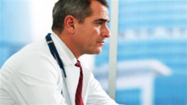 Ένας στους δύο γιατρούς αρνήθηκε να υπογράψει σύμβαση με τον ΕΟΠΥΥ