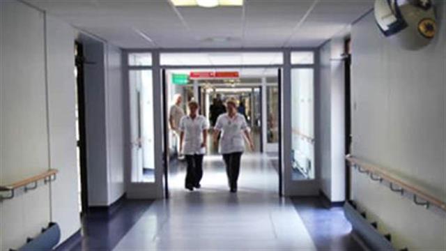 Εξάμηνη παράταση της θητείας των επικουρικών γιατρών