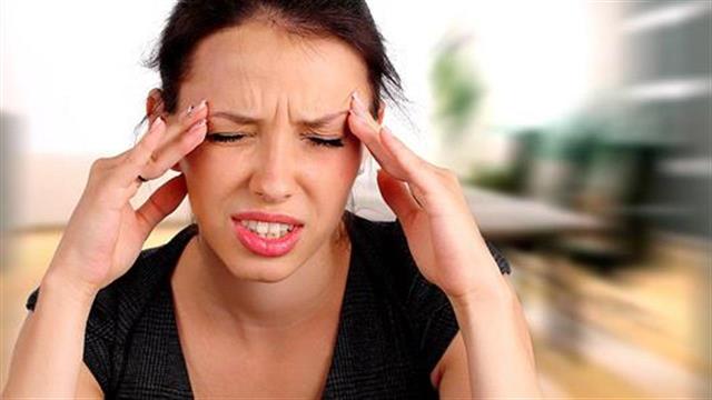 Οι ημικρανίες στη μέση ηλικία συνδέονται με την εμφάνιση νόσου του Πάρκινσον