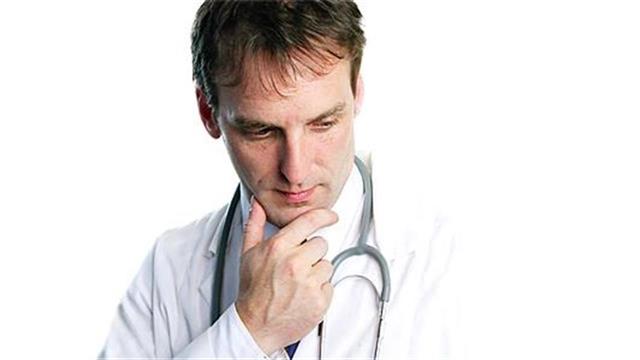 Παράταση έως το τέλος του έτους στις συμβάσεις των γιατρών του ΕΟΠΥΥ