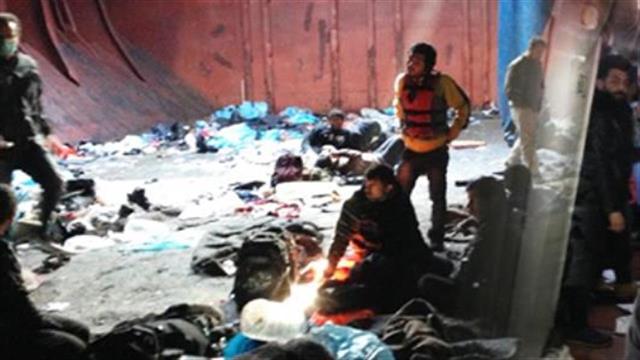 Τι είδε το κλιμάκιο του ΚΕΕΛΠΝΟ στο πλοίο με τους πρόσφυγες