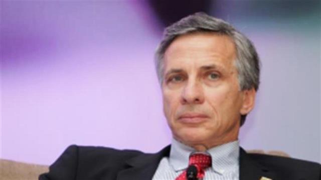 Αποστολίδης: Η Ελλάδα μπορεί να αποσπάσει μέρος από τον “κουμπαρά” Γιουγκέρ για τις ΜΜΕ