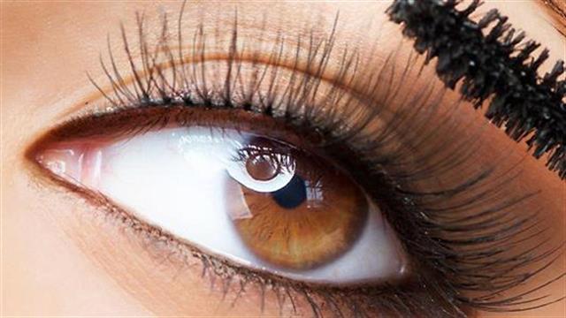 Πώς να φαίνεστε όμορφη όταν αισθάνεστε άσχημα