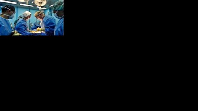 Τι...υπόσχεται η κυβέρνηση στην τρόικα για τα απογευματινά χειρουργεία στα νοσοκομεία